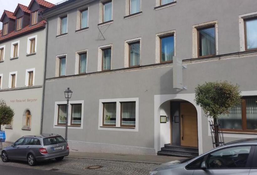 בית מלון כפרי Drei Lilien