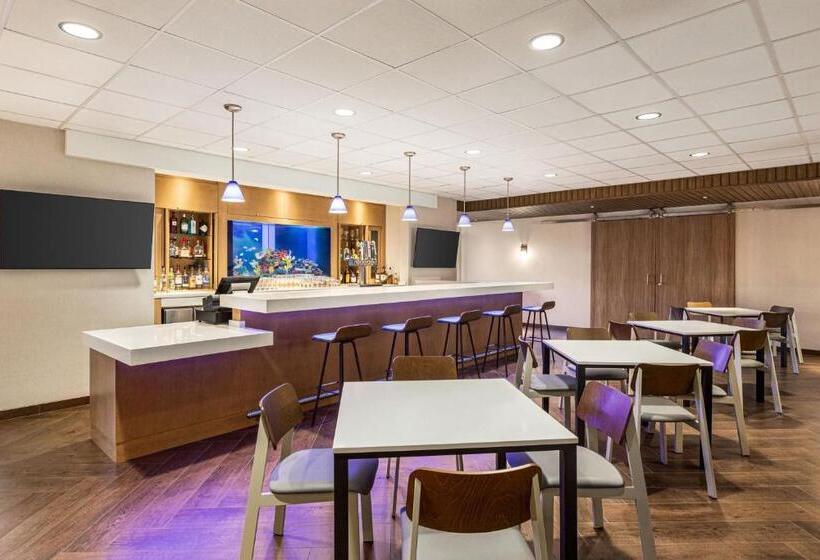 فندق Fairfield By Marriott Inn & Suites Bonita Springs