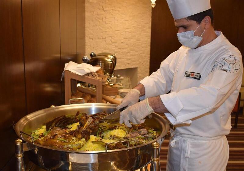 فندق Grand Millennium Tabuk