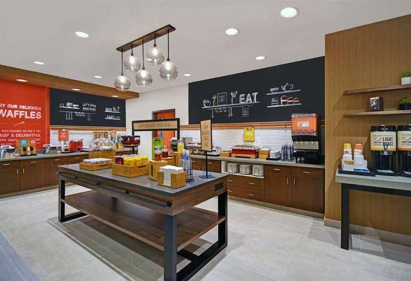 בית מלון כפרי Hampton Inn Las Vegas Strip South, Nv