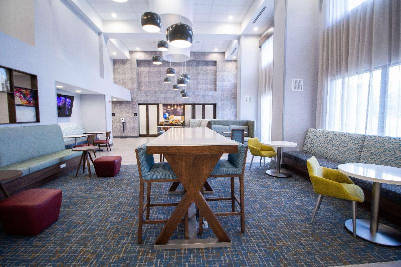 فندق Hampton Inn & Suites North Attleboro