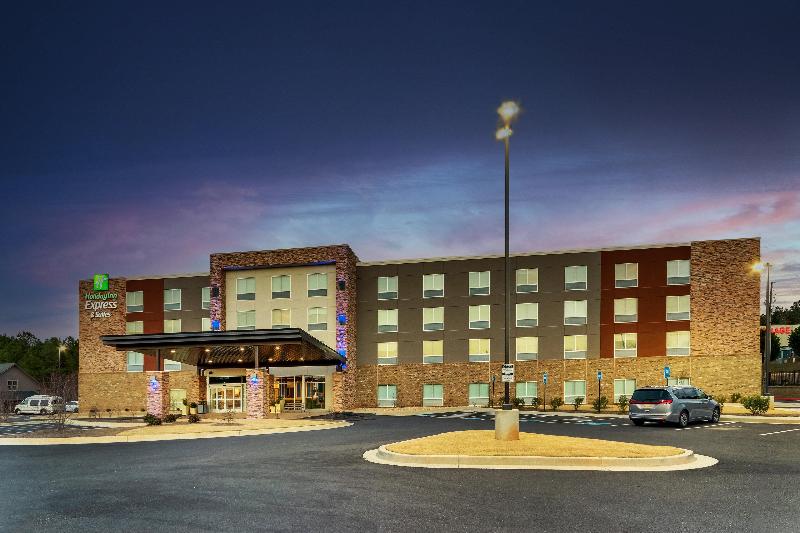 فندق Holiday Inn Express & Suites   Dawsonville, An Ihg