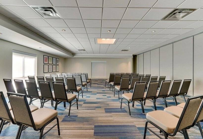 فندق Holiday Inn Express & Suites   Dawsonville, An Ihg