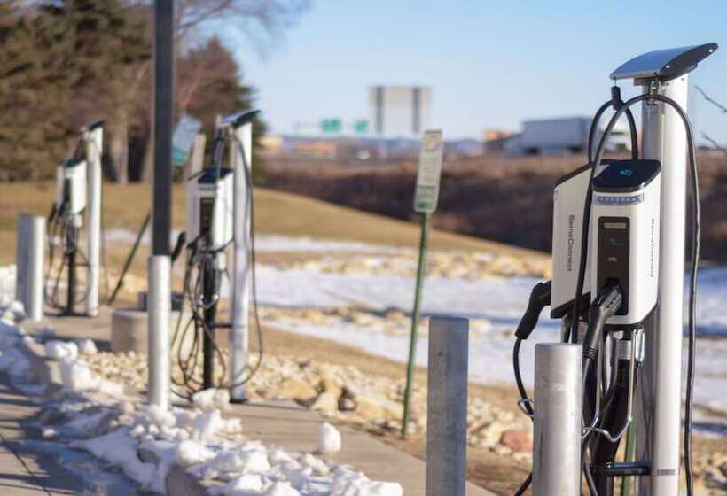 ホテル Holiday Inn Express & Suites Onalaska La Crosse Area By Ihg