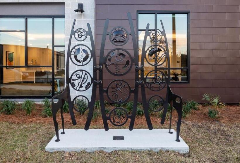 בית מלון כפרי Hyatt House Tallahassee Capitol University