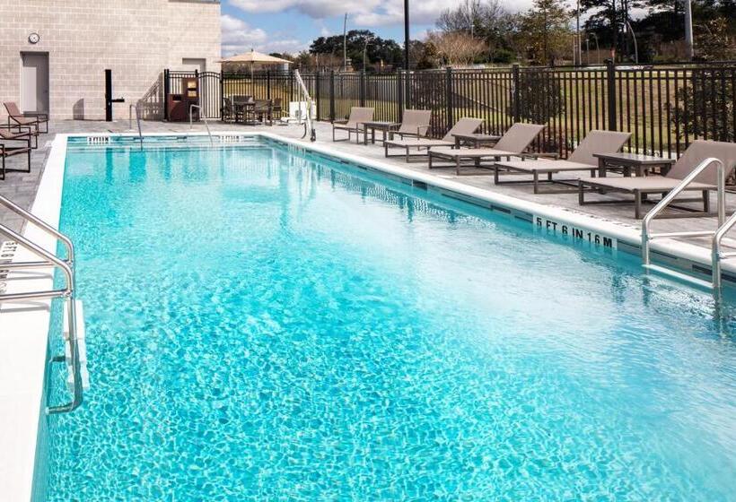 בית מלון כפרי Hyatt House Tallahassee Capitol University