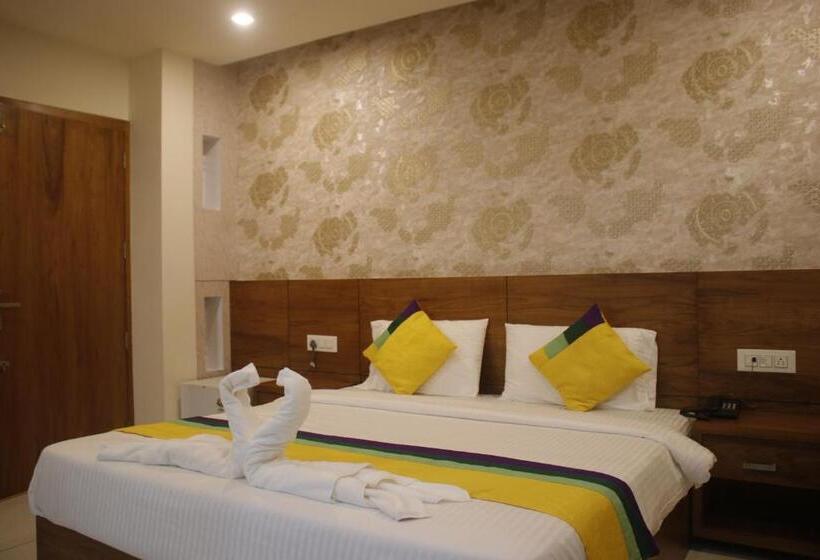 酒店 Fathima Palace