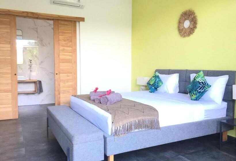 בית מלון כפרי Le Chien Rouge