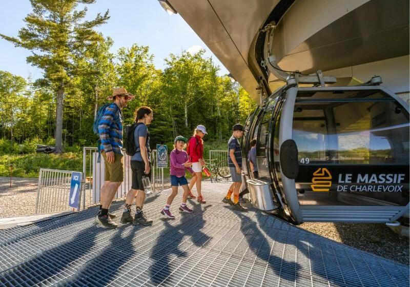 Отель Les Appartements Du Massif De Charlevoix