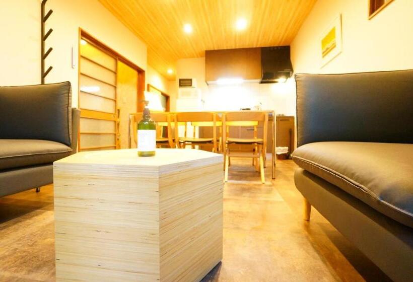 Отель Momiji Takayama