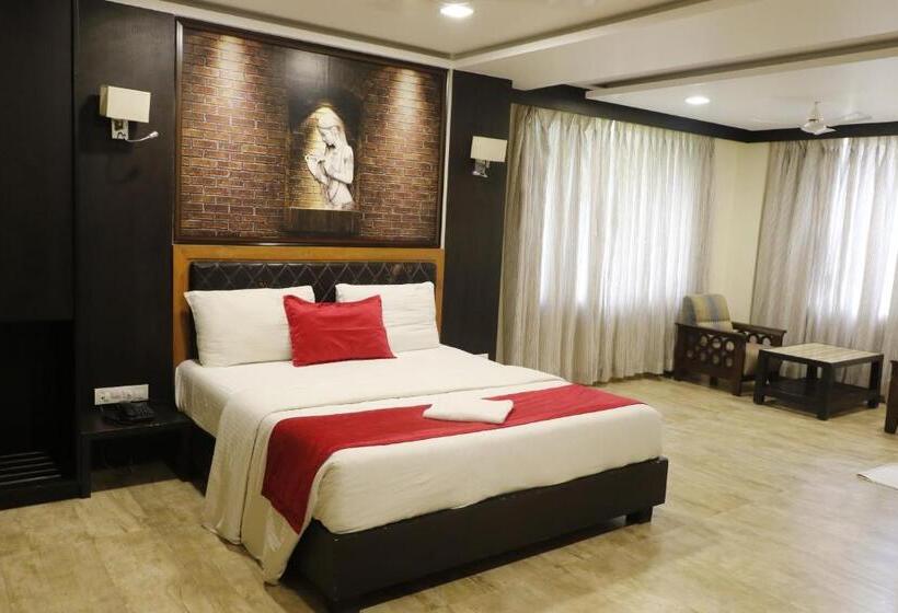 בית מלון כפרי Monteria Resort