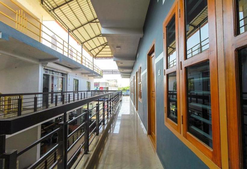 فندق Oyo 26742 Way Side Residency