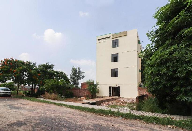 酒店 Oyo 28668 Shiv Ganga