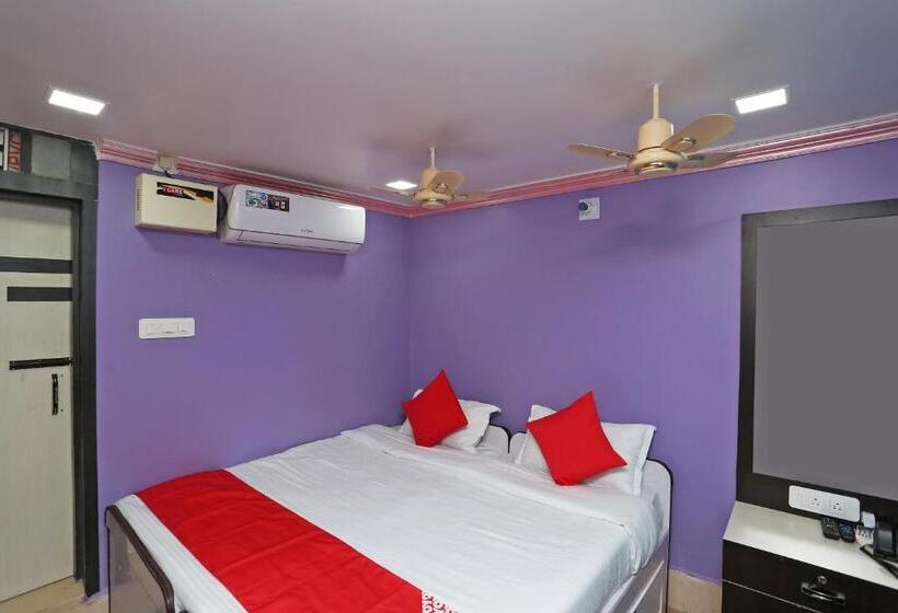 בית מלון כפרי Oyo 36039 Sri Vinayak Residency