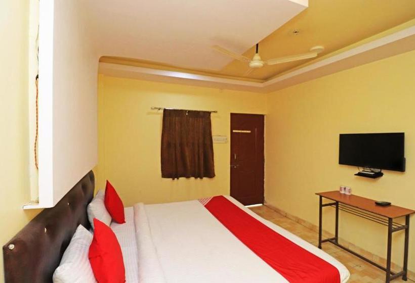 ホテル Oyo 44996  Shri Shubhmangalam