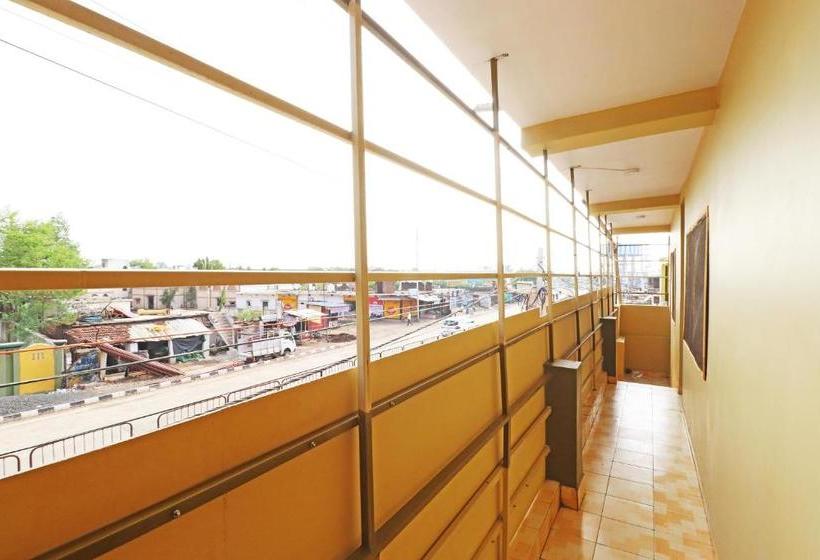 ホテル Oyo 44996  Shri Shubhmangalam