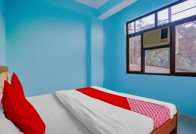 Отель Oyo 75998 Shivani Banquet Hall