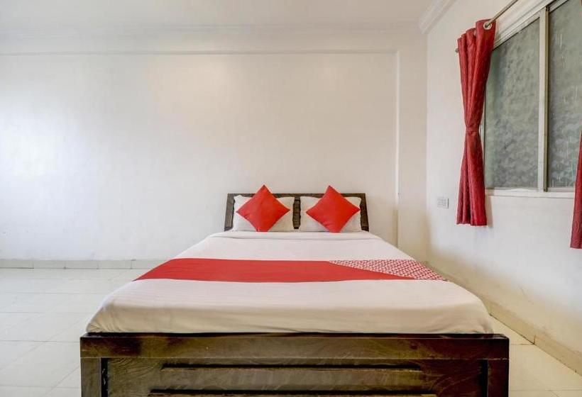 בית מלון כפרי Oyo 76538  Sai Residency