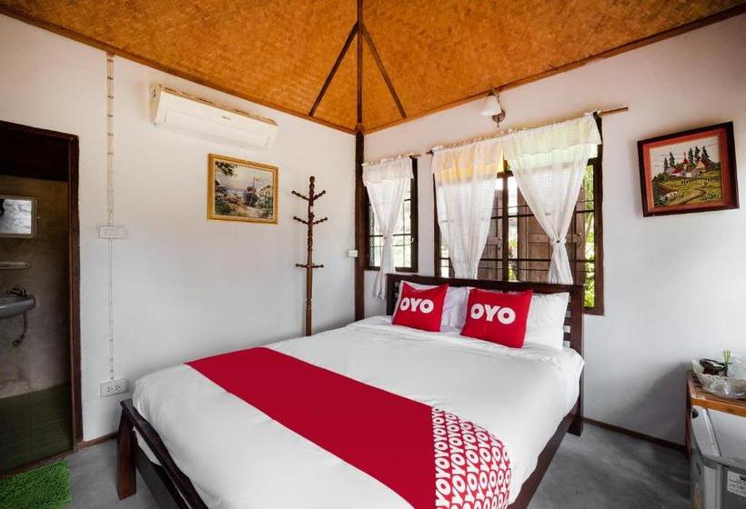 호텔 Oyo 766 Zompo Baan Din Resort