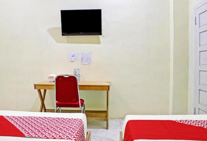 ホテル Oyo 90112  Permata Inn