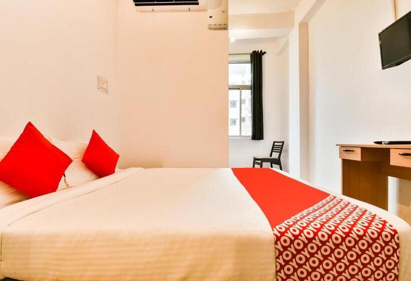 호텔 Oyo Flagship 76387 Ag Colony