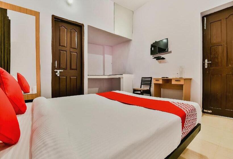 호텔 Oyo Flagship 76387 Ag Colony