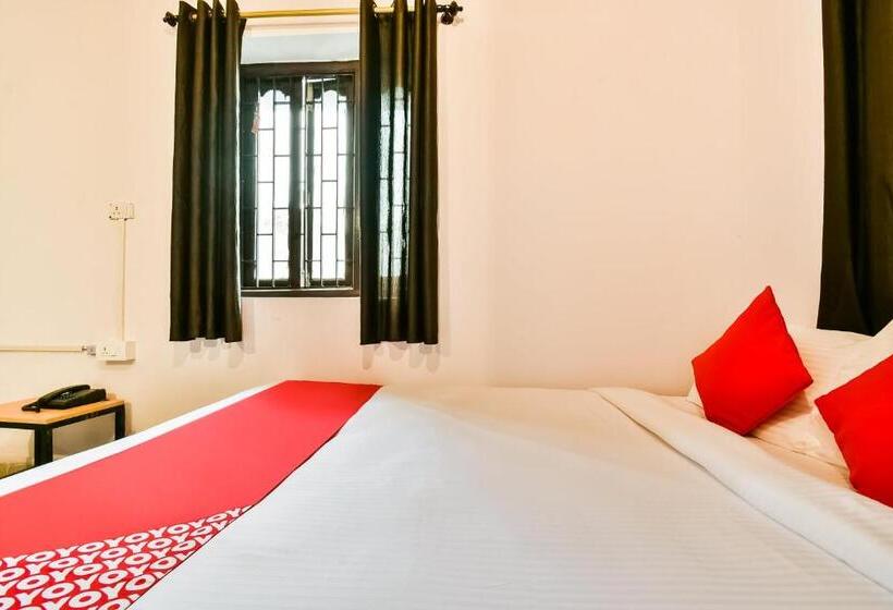 호텔 Oyo Flagship 76387 Ag Colony