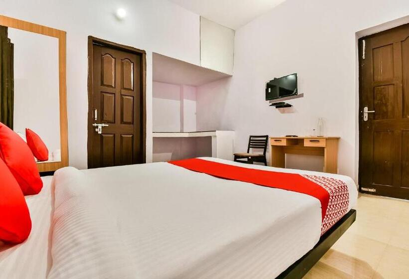 호텔 Oyo Flagship 76387 Ag Colony