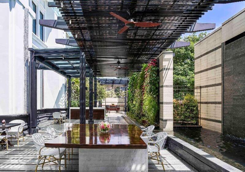 فندق Pullman Bandung Grand Central