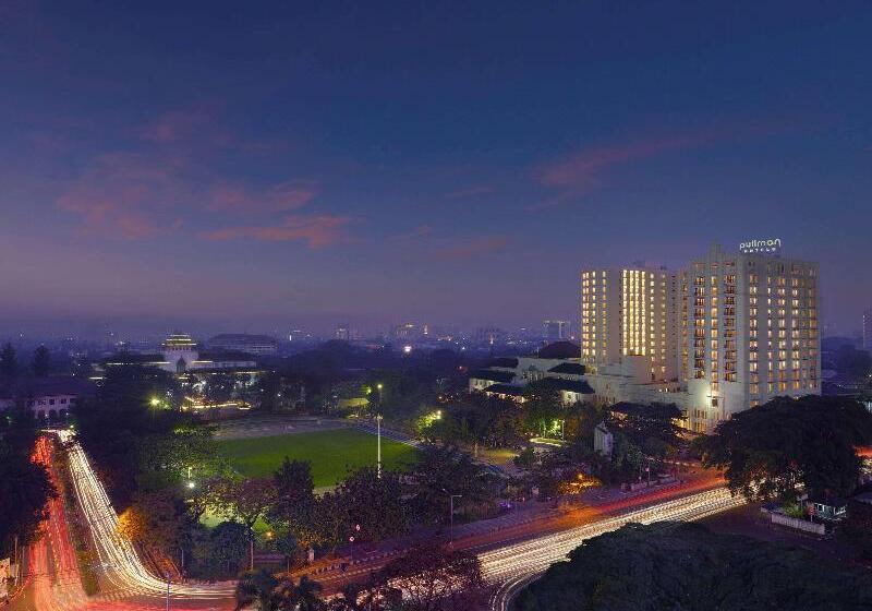 فندق Pullman Bandung Grand Central