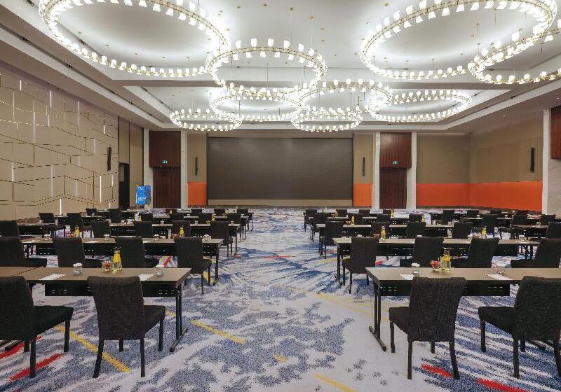 فندق Pullman Bandung Grand Central