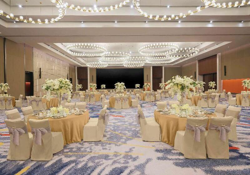 فندق Pullman Bandung Grand Central