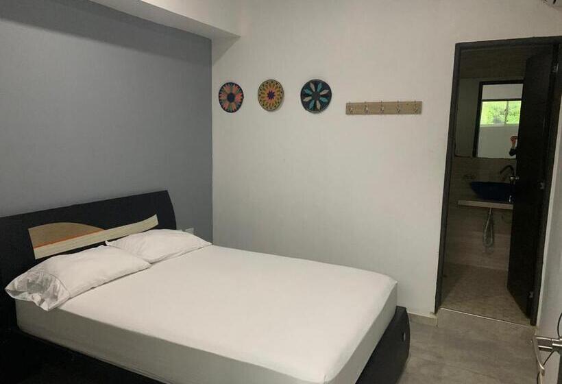 ホテル Raquel Rosado