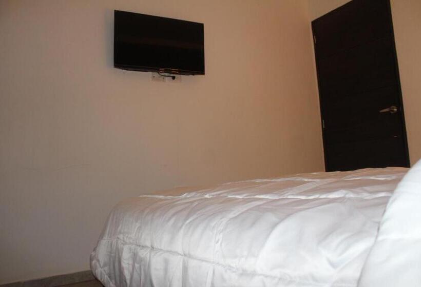 ホテル Raquel Rosado