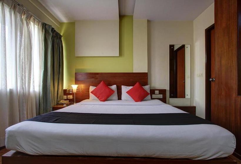 Capital O 78366 Hotel Relax Inn