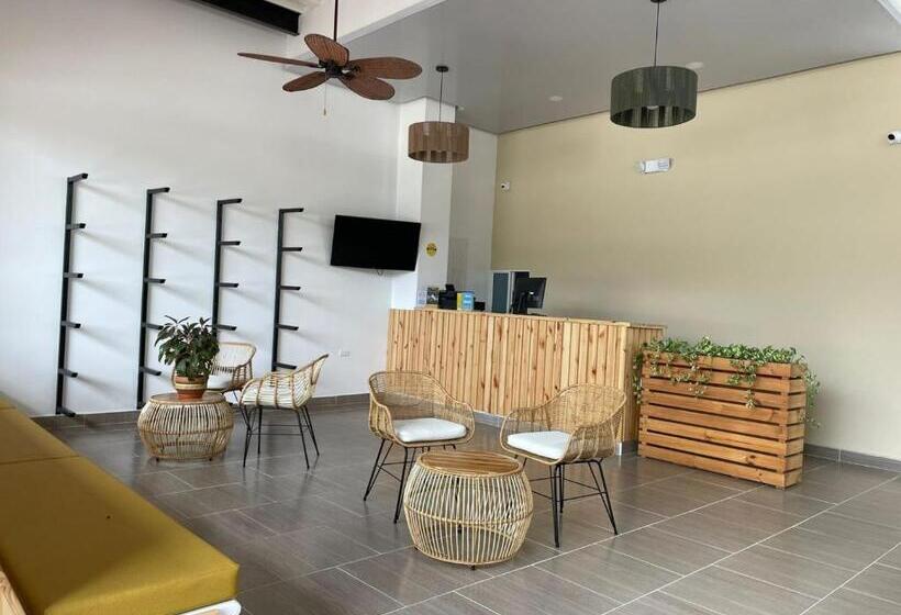 בית מלון כפרי Santa Clara Doradal