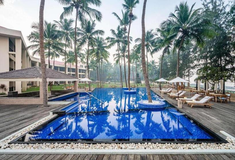 בית מלון כפרי Silver Waves Resort & Spa Daman