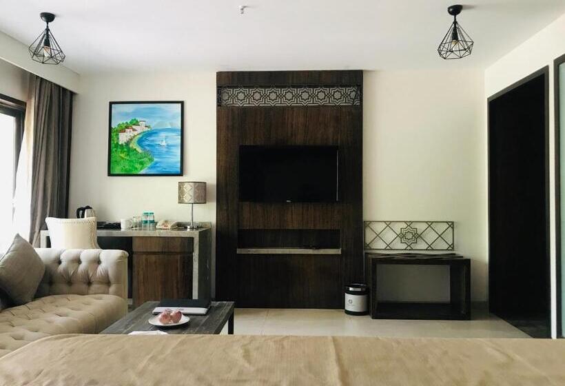 בית מלון כפרי Silver Waves Resort & Spa Daman