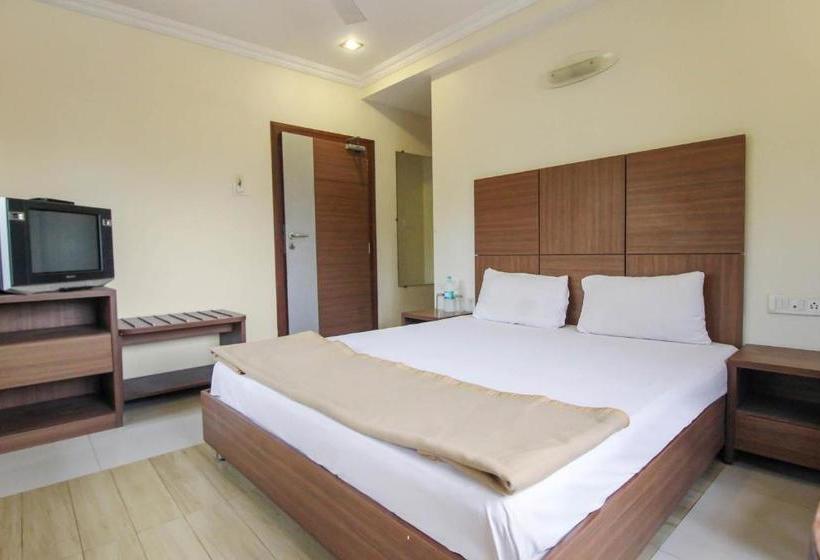 בית מלון כפרי Spot On 46751  Shoreline Pure Veg