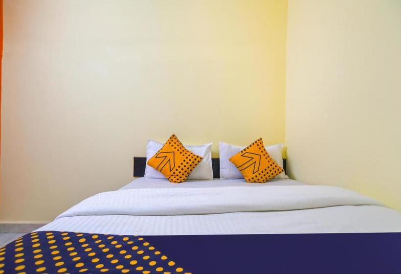 ホテル Spot On 70772 Amarprem