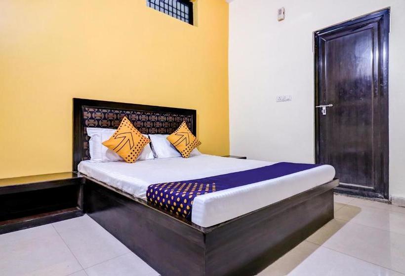 בית מלון כפרי Spot On 70895 Braj Guest House