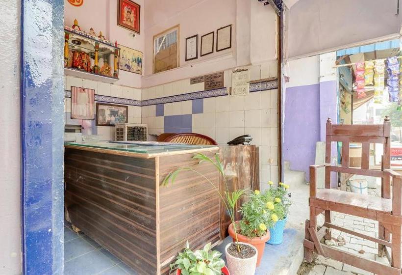 酒店 Spot On 76374 Bhaskar