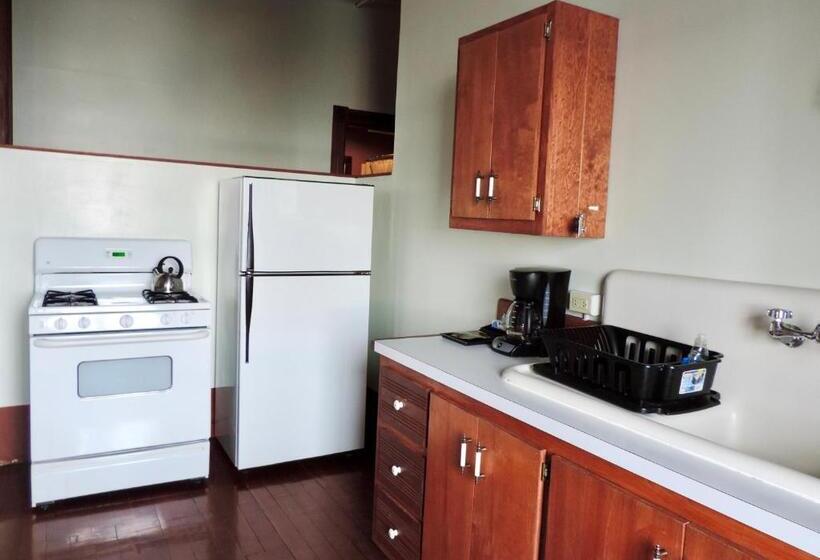 فندق The Monarch