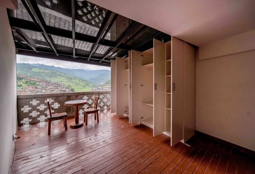 호텔 Xijiang Village Vision