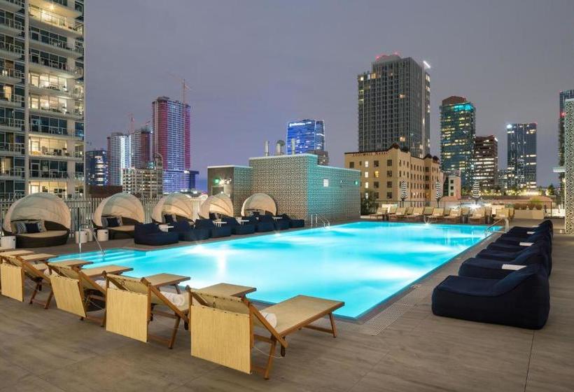 Level Los Angeles Downtown South Hill