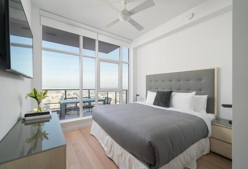 Level Los Angeles Downtown South Hill