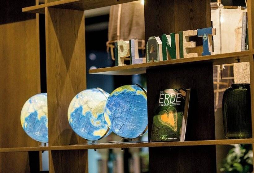 Motel One Bonn Hauptbahnhof