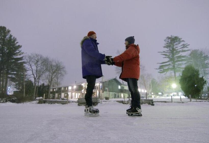 فندق على الطريق Wildwood On The Lake