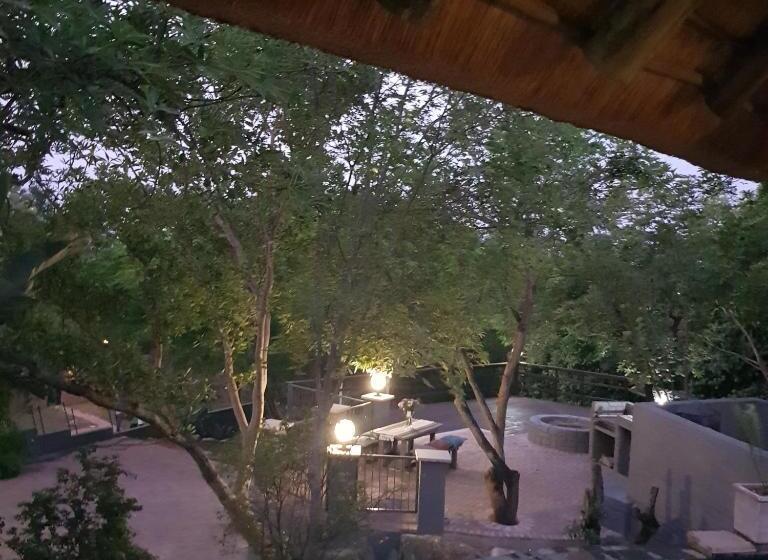 פנסיון Forget Me Not Selfcatering Apartments