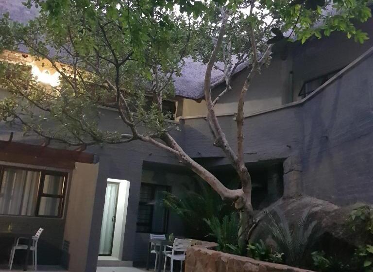 פנסיון Forget Me Not Selfcatering Apartments